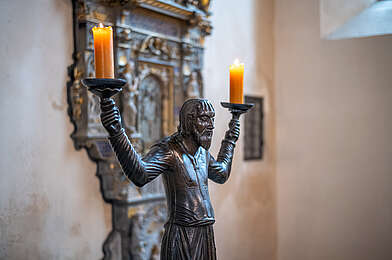 Wolfram-Leuchter, um 1160 Mittelalterliche Bronzeskulptur im Erfurter Dom © Foto M. F. Schmidt